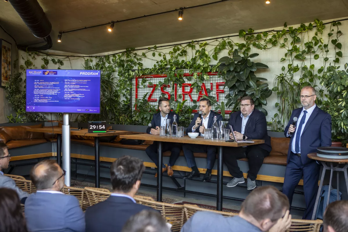 Read more about the article „Nem varázslat, munkaeszköz” – AI a minőségellenőrzés szolgálatában
